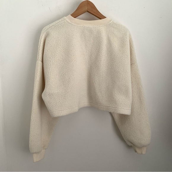 Aritzia Sunday Best Lupa Teddy Sweater - Picture 3 of 9